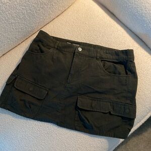Zara Green Khaki Cargo Miniskirt